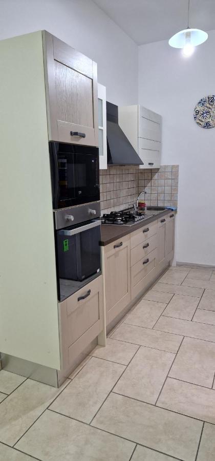 Casa vacanze Ķ-HOME Salerno Esterno foto