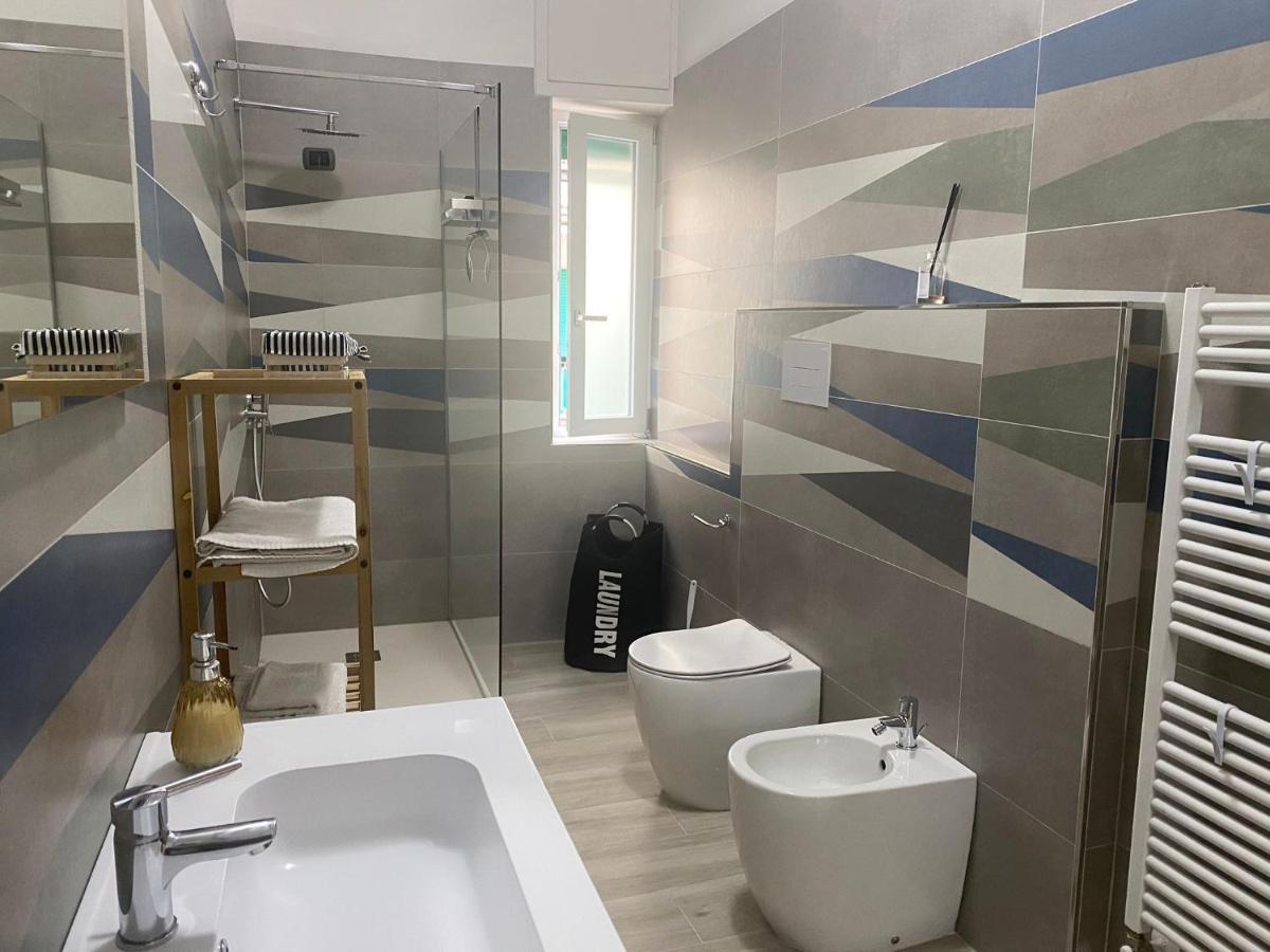 Casa vacanze Ķ-HOME Salerno Esterno foto